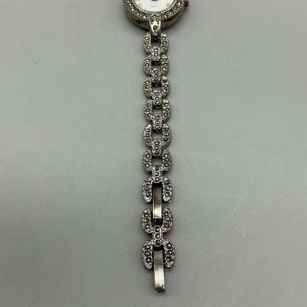 Vivani Womens Watch 23mm White Dial Silver Tone Marcasite New Battery 7